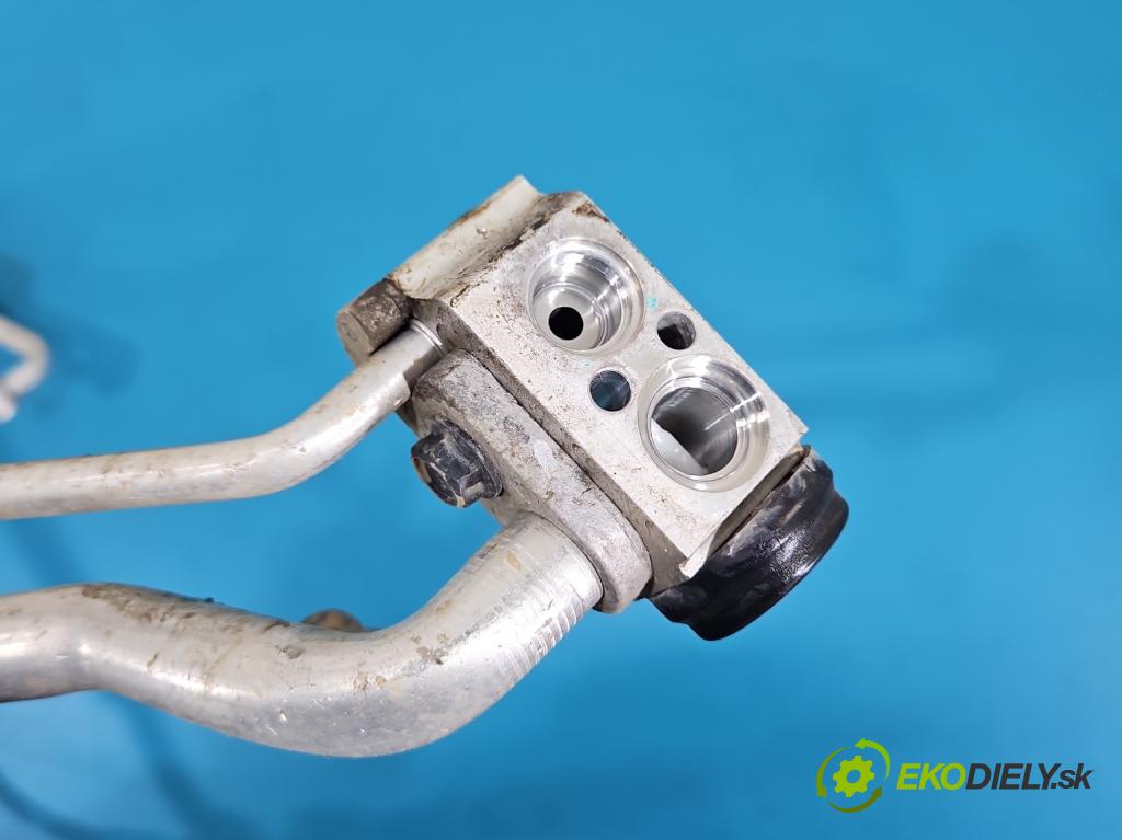 Kia Rio IV 2016-2023 1.2 16V 84KM manual 61.8 kW 1197 cm3 5- rúrka klimatizácie T41623-1280