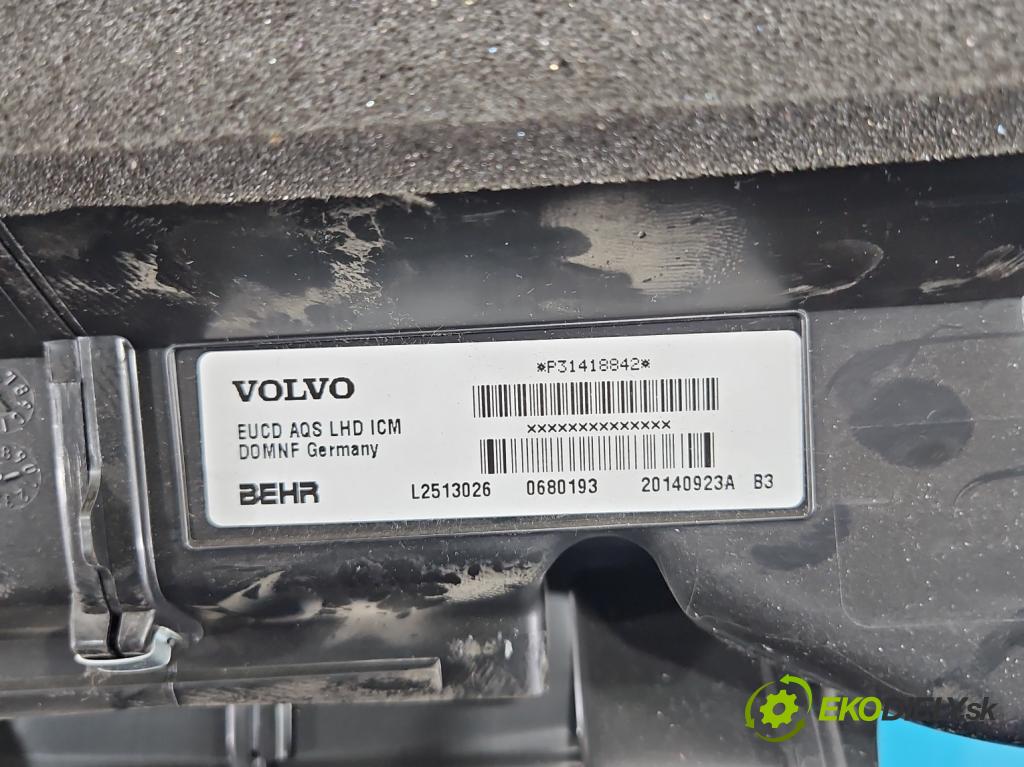 Volvo S60 II 2010-2018 2.0 D4 181KM automatic 133 kW 1969 cm3 4- radiátor 31418842 (Radiátor topení)