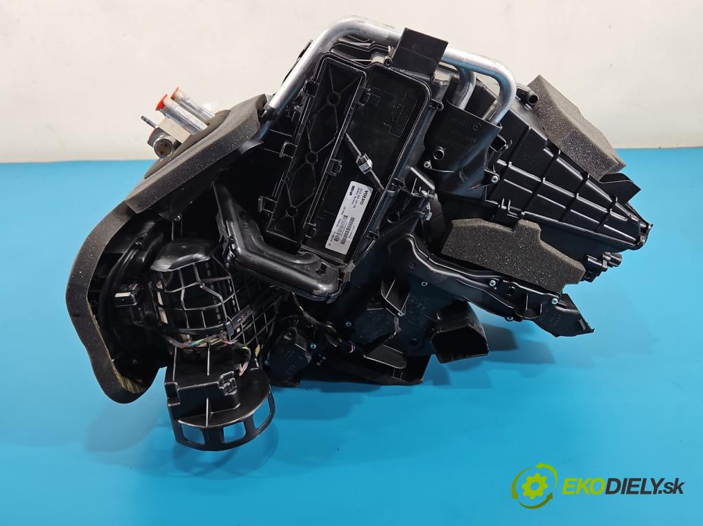 Volvo S60 II 2010-2018 2.0 D4 181KM automatic 133 kW 1969 cm3 4- radiátor 31418842 (Radiátor topení)