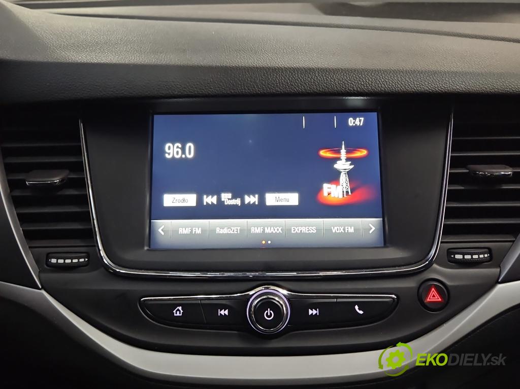 Opel Astra V  2015-2022 1.4 T 125 HP manual 92 kW 1399 cm3 5- Zobrazit: 42342511 (Prístrojová doska)