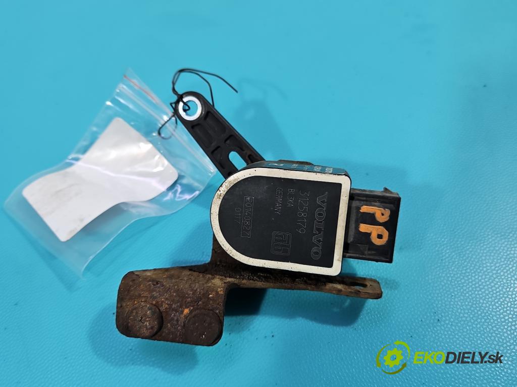 Volvo S60 II 2010-2018 2.0 D4 181KM automatic 133 kW 1969 cm3 4- snímač nastavenia xenon 31258179 (Snímač)