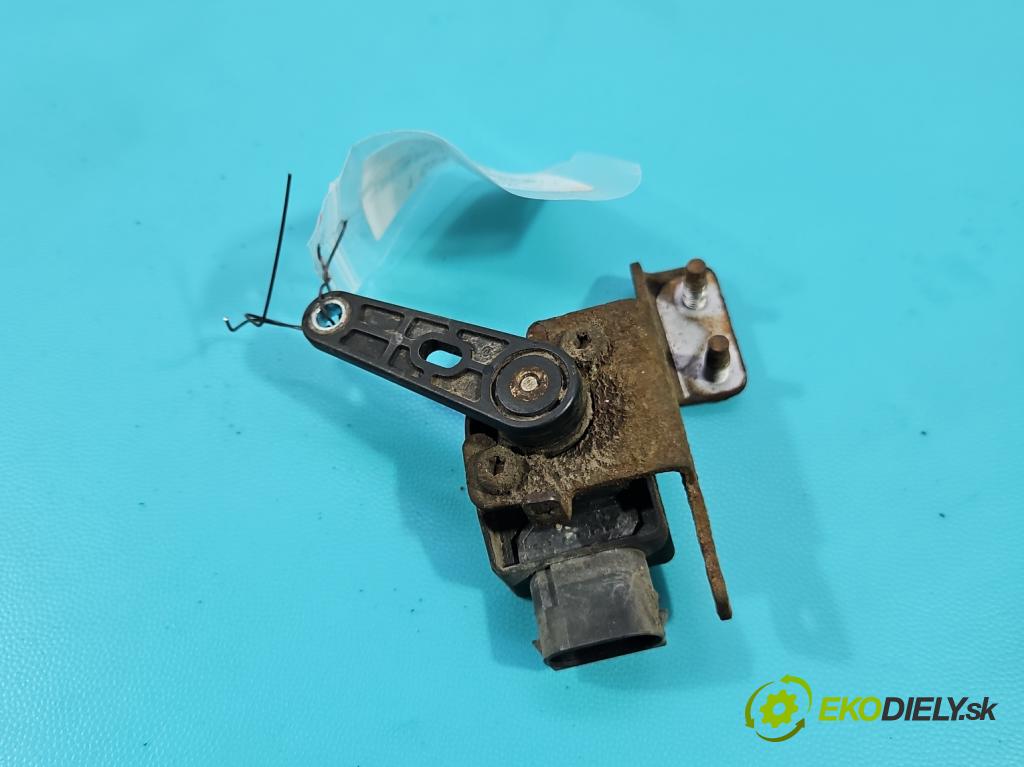 Volvo S60 II 2010-2018 2.0 D4 181KM automatic 133 kW 1969 cm3 4- snímač nastavenia xenon 31258179 (Snímač)