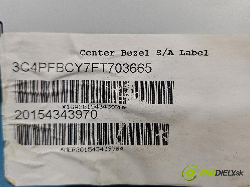 Fiat Freemont 2.0 JTD 170 HP automatic 125 kW 1956 cm3 5- Zobrazit: 05064993AI (Prístrojová doska)