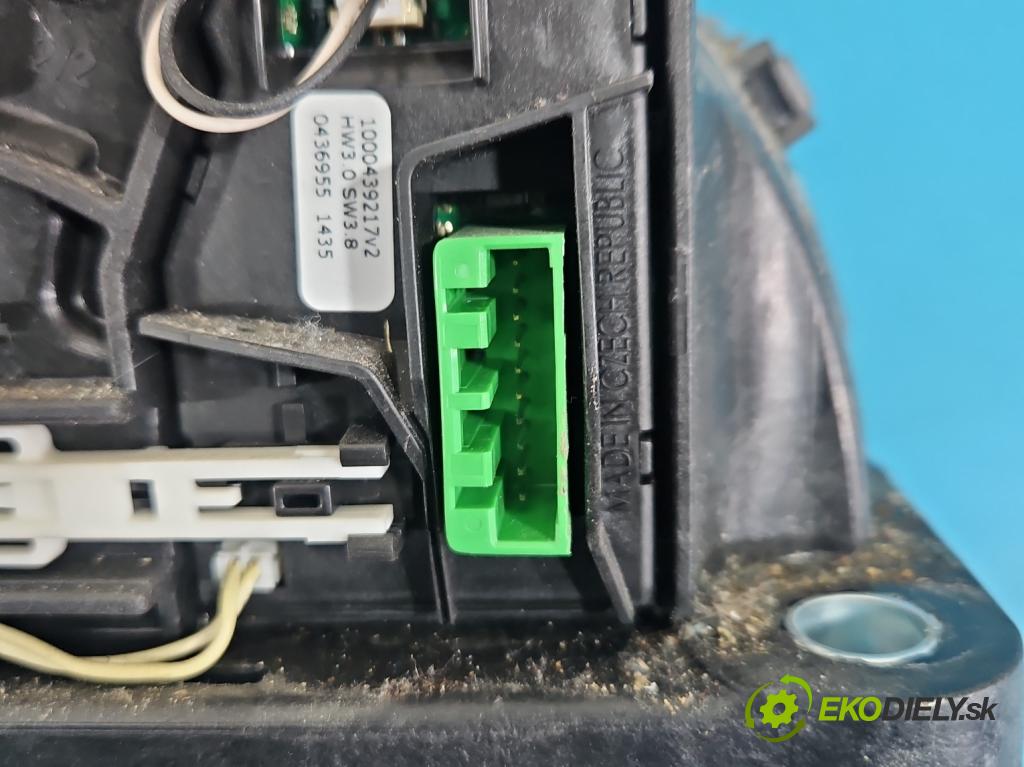 Volvo S60 II 2010-2018 2.0 D4 181KM automatic 133 kW 1969 cm3 4- Páka: Změny: stupeň,rýchlosť 31367685 (Rýchlostná páka (kulisa))