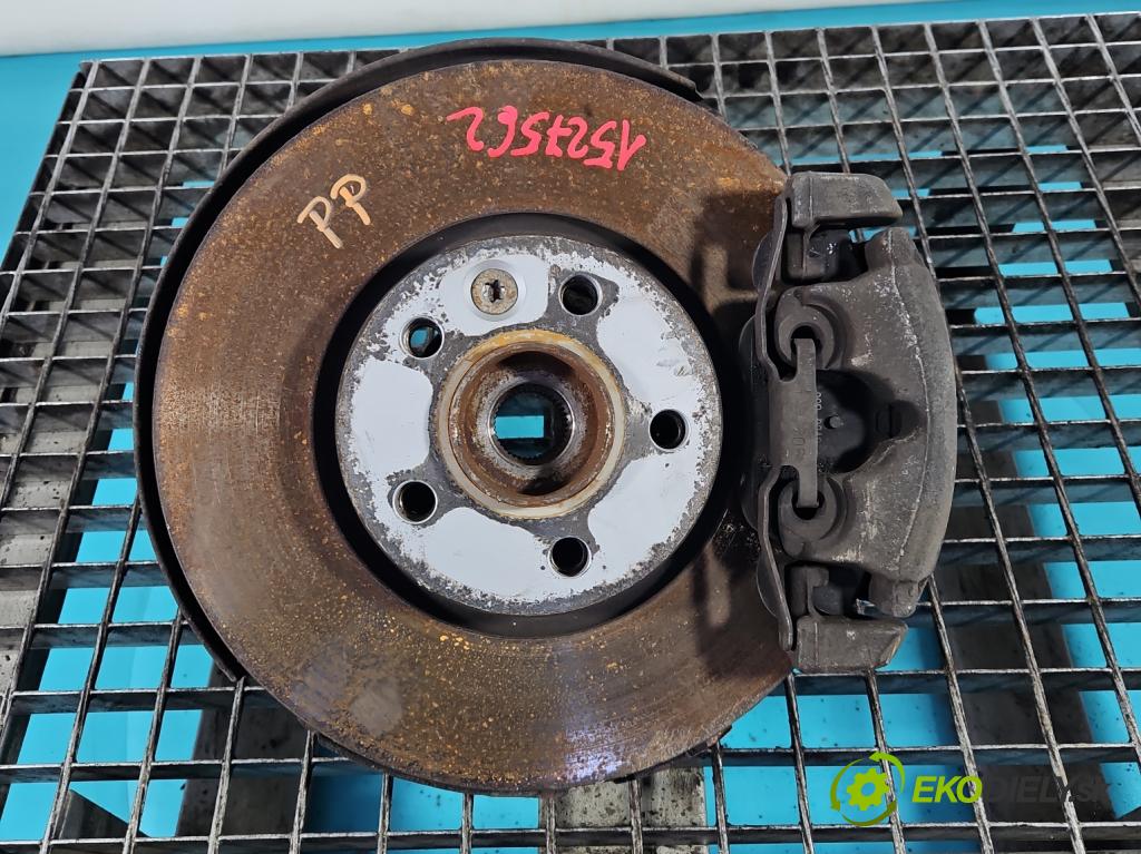 Volvo S60 II 2010-2018 2.0 D4 181KM automatic 133 kW 1969 cm3 4- náboj pravé  (Náboj kola)