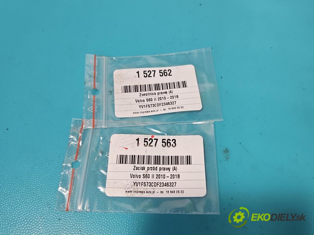 Volvo S60 II 2010-2018 2.0 D4 181KM automatic 133 kW 1969 cm3 4- náboj pravé  (Náboj kola)