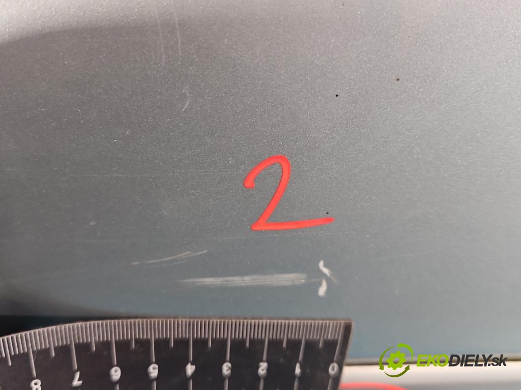 Opel Meriva A 2002-2010 1.6 16v 101 hp manual 74 kW 1598 cm3 5- dveře zadní pravé  (Klika dveří ostatní)