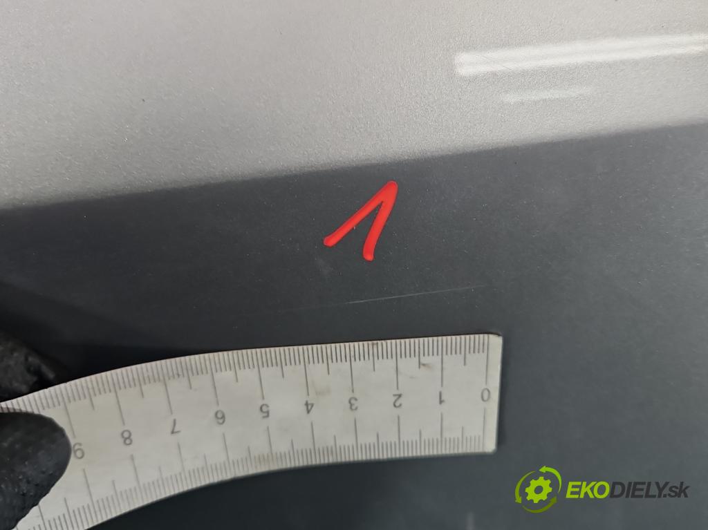 Opel Meriva A 2002-2010 1.6 16v 101 hp manual 74 kW 1598 cm3 5- dveře zadní levé  (Klika dveří ostatní)