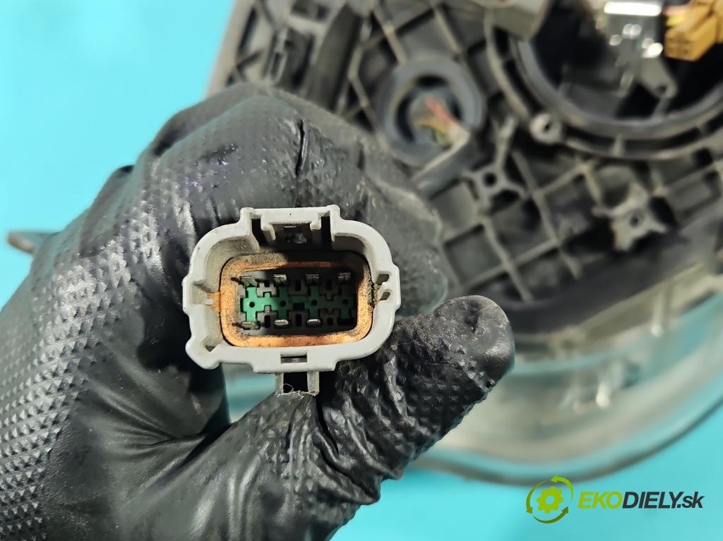 Infiniti QX50 2013-2015 3.7 V6 320KM automatic 235 kW 3696 cm3 5- Reflektor: pravý 100-63976 (Svetlo predné pravé)