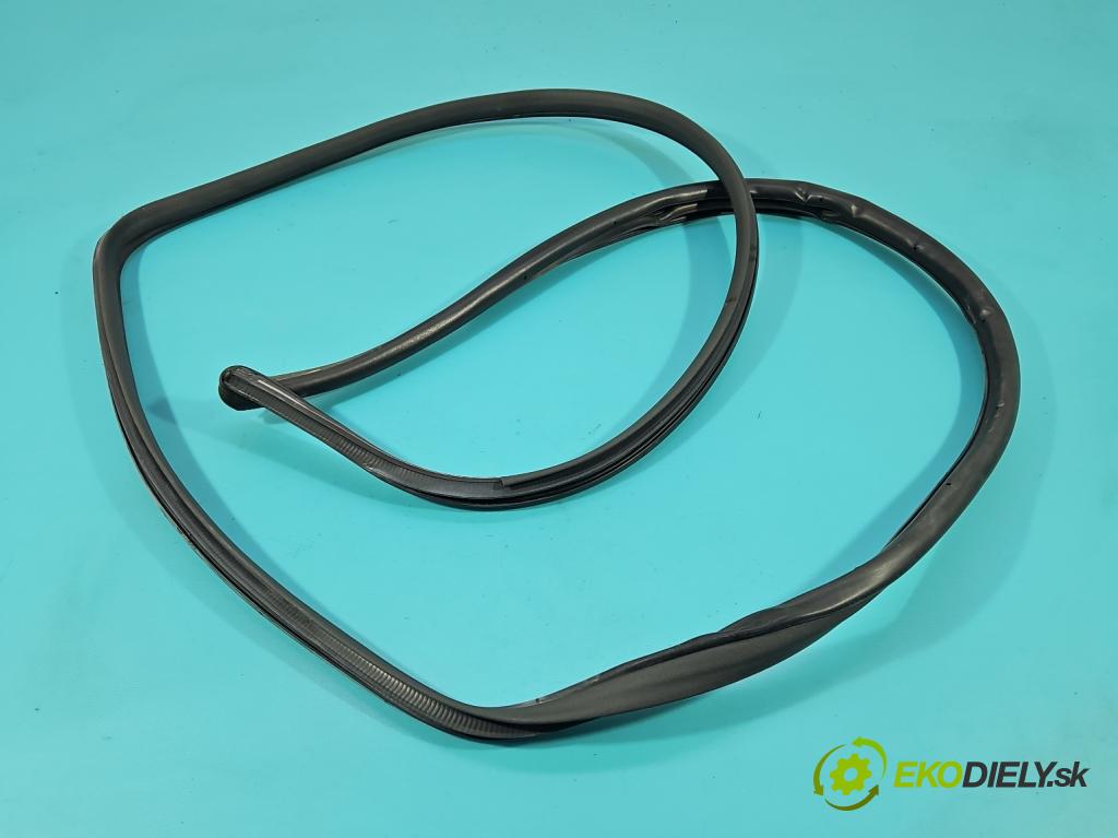 Infiniti QX50 2013-2015 3.7 V6 320KM automatic 235 kW 3696 cm3 5- Těsnění: dveře zadní levé 22160508 (Karoserie ostatní)