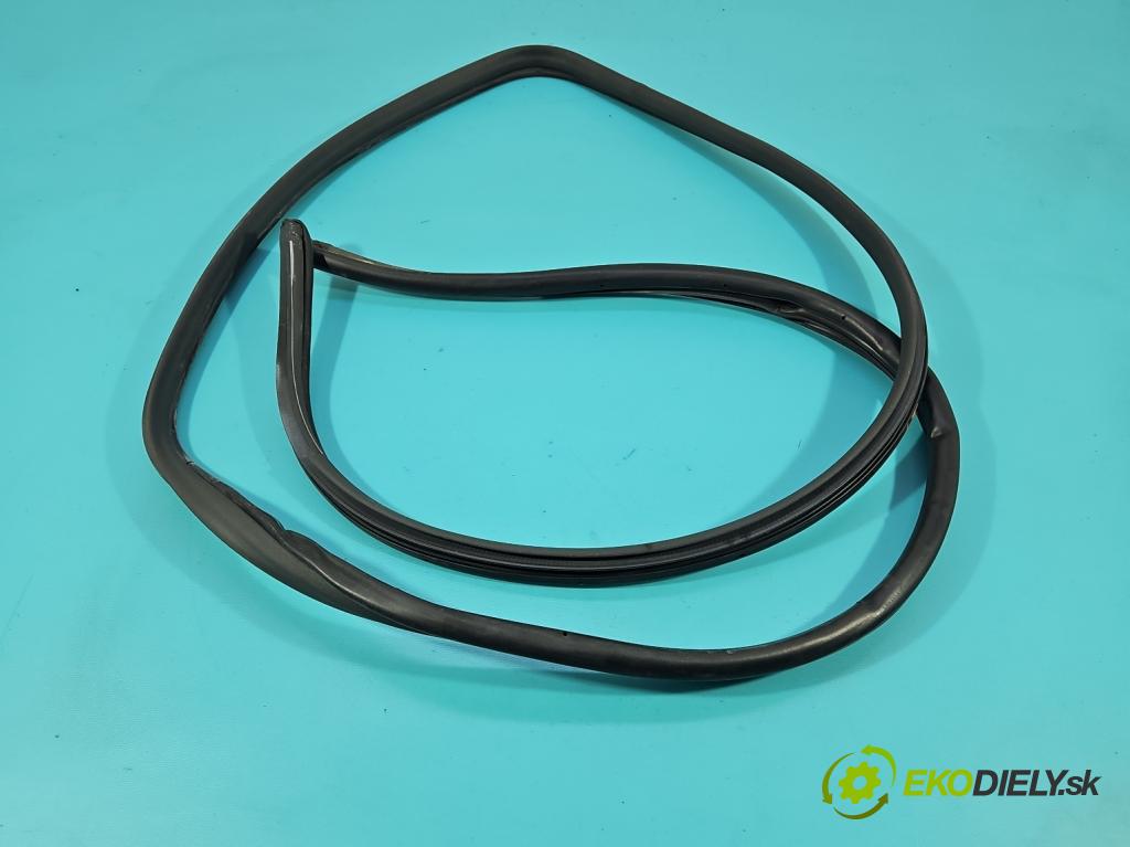 Infiniti QX50 2013-2015 3.7 V6 320KM automatic 235 kW 3696 cm3 5- Těsnění: dveře zadní levé 22160508 (Karoserie ostatní)