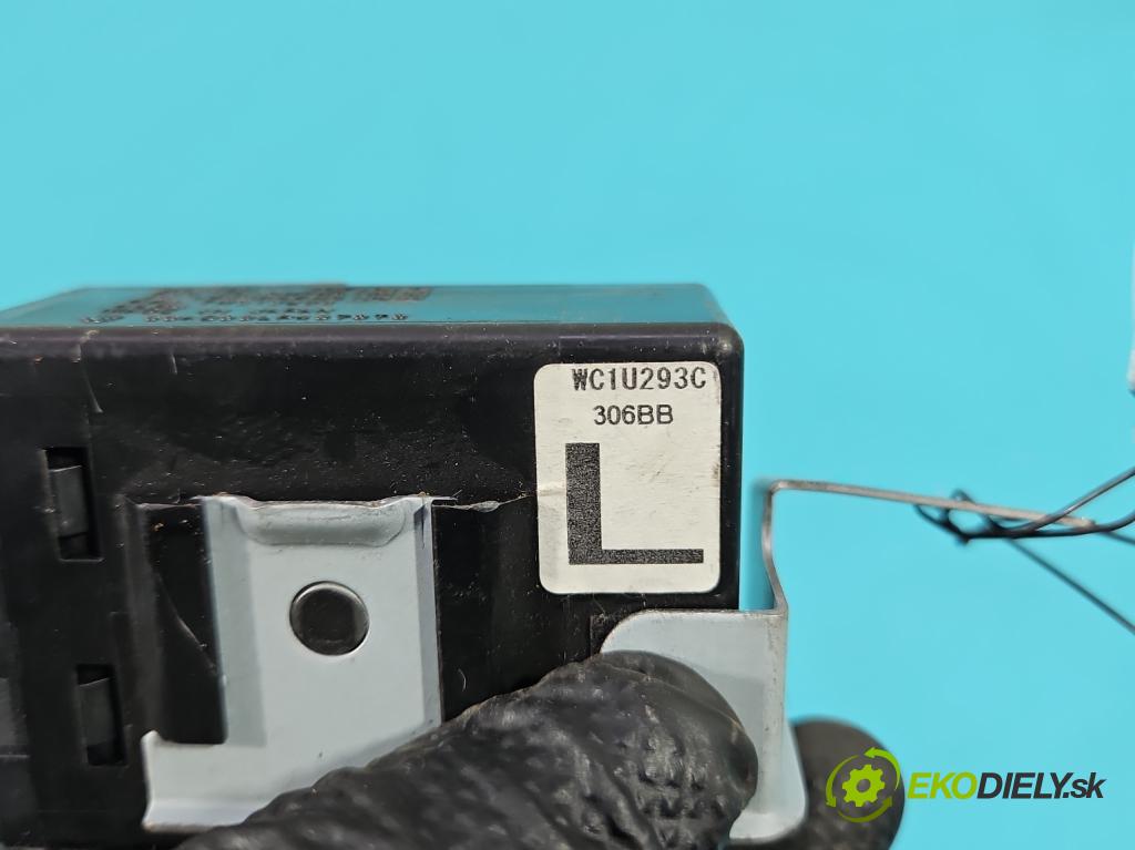 Infiniti QX50 2013-2015 3.7 V6 320KM automatic 235 kW 3696 cm3 5- Zesilovač: 1788D-FWC1U293 (Zesilovač)