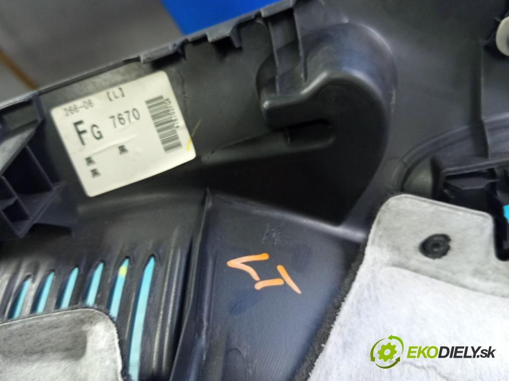 Infiniti QX50 2013-2015 3.7 V6 320KM automatic 235 kW 3696 cm3 5- Čalounictví: kufra: ľavé 849531BB0A