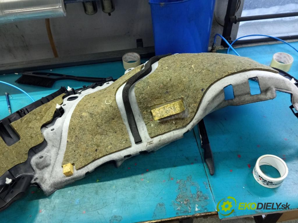 Infiniti QX50 2013-2015 3.7 V6 320KM automatic 235 kW 3696 cm3 5- Čalounictví: kufra: ľavé 849531BB0A