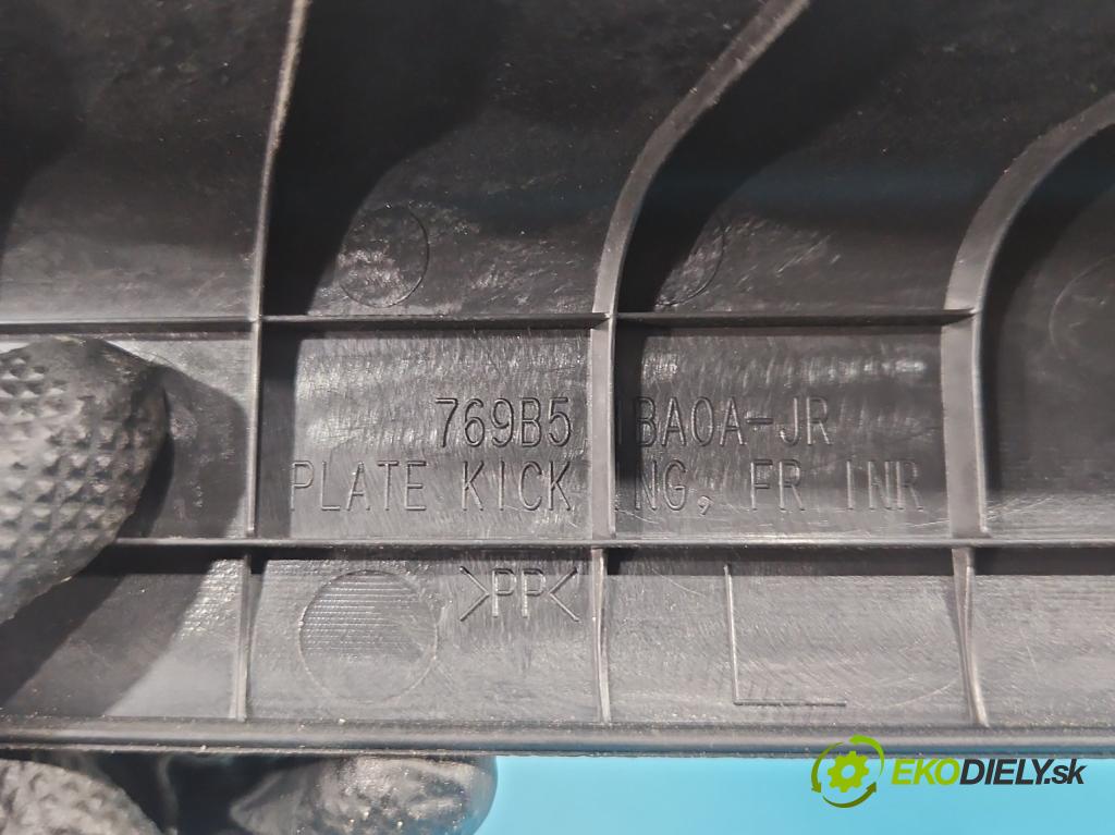 Infiniti QX50 2013-2015 3.7 V6 320KM automatic 235 kW 3696 cm3 5- lišta práh: levé 769B51BA0A (Prahová lišta)