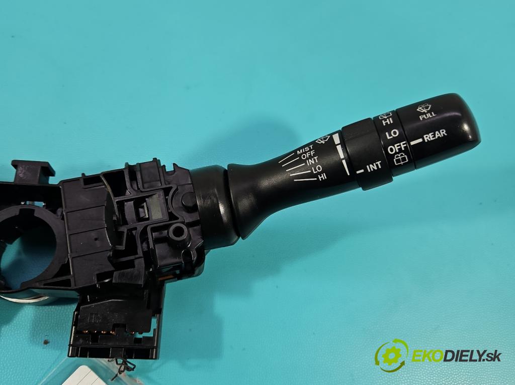 Toyota Auris I 2006-2013 1.4 VVT-I: 97KM manual 71 kW 1398 cm3 5- prepínač komplex: 02300-17F246 (Prepínacie páčky pod volantom)