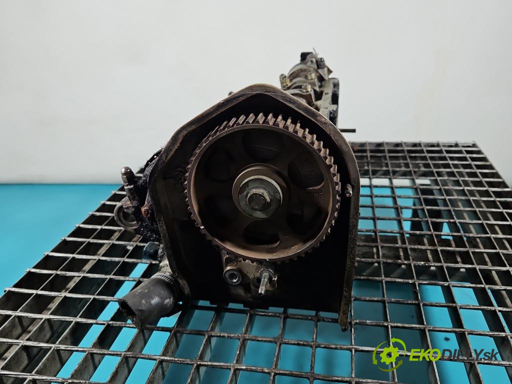 Audi A8 D2 1994-2002 4.2 V8 ABZ 299KM automatic 220 kW 4172 cm3 4- Hlava: motora 077103373AE