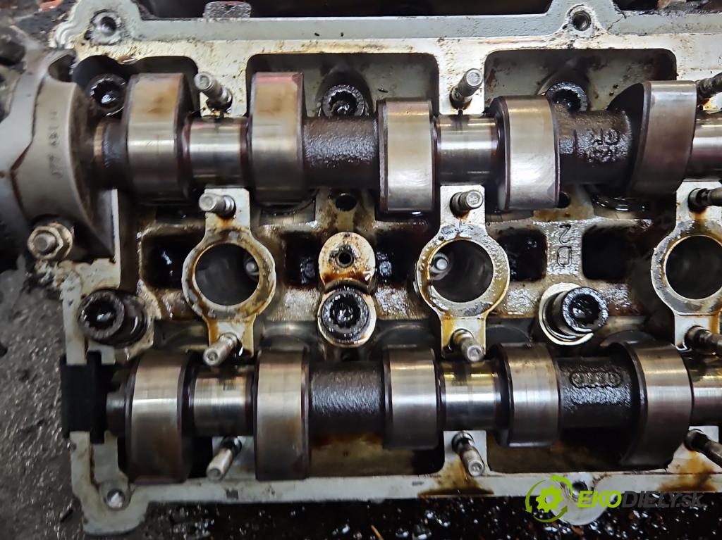 Audi A8 D2 1994-2002 4.2 V8 ABZ 299KM automatic 220 kW 4172 cm3 4- Hlava: motora 077103373AE