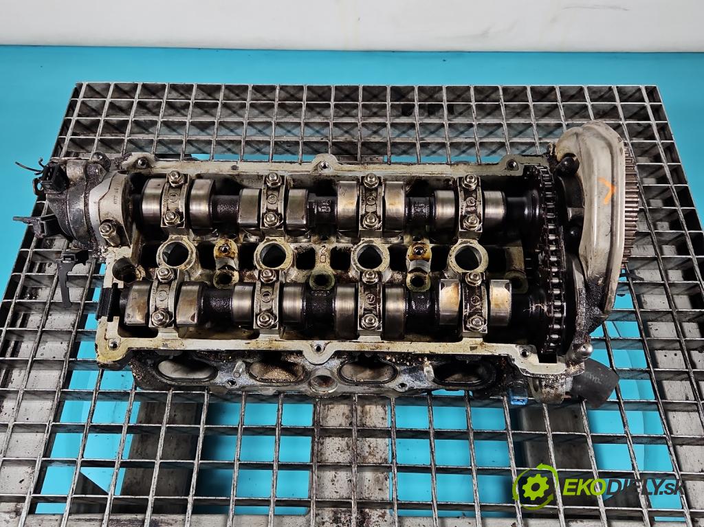 Audi A8 D2 1994-2002 4.2 V8 ABZ 299KM automatic 220 kW 4172 cm3 4- Hlava: motora 077103373AE