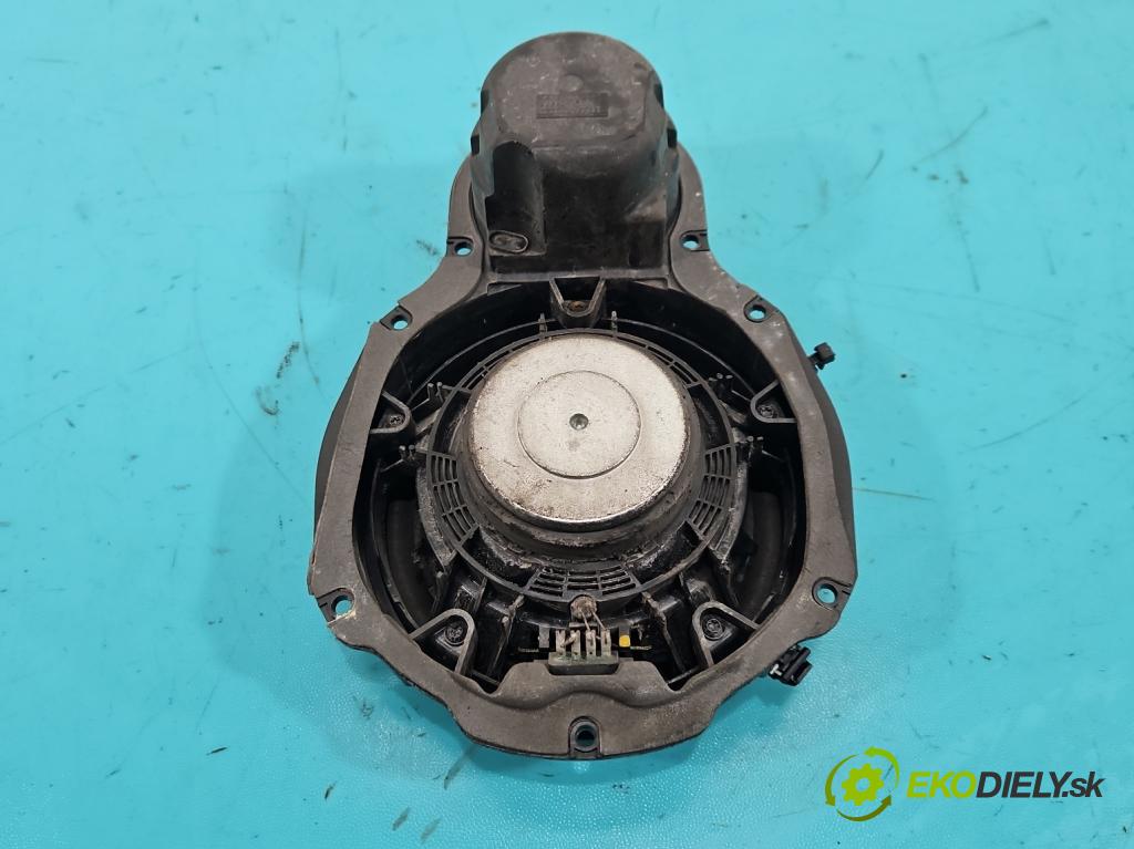 Vw Passat B6 2005-2010 1.9 TDI 105 hp manual 77 kW 1896 cm3 4- Mluvčí: 3C0035454