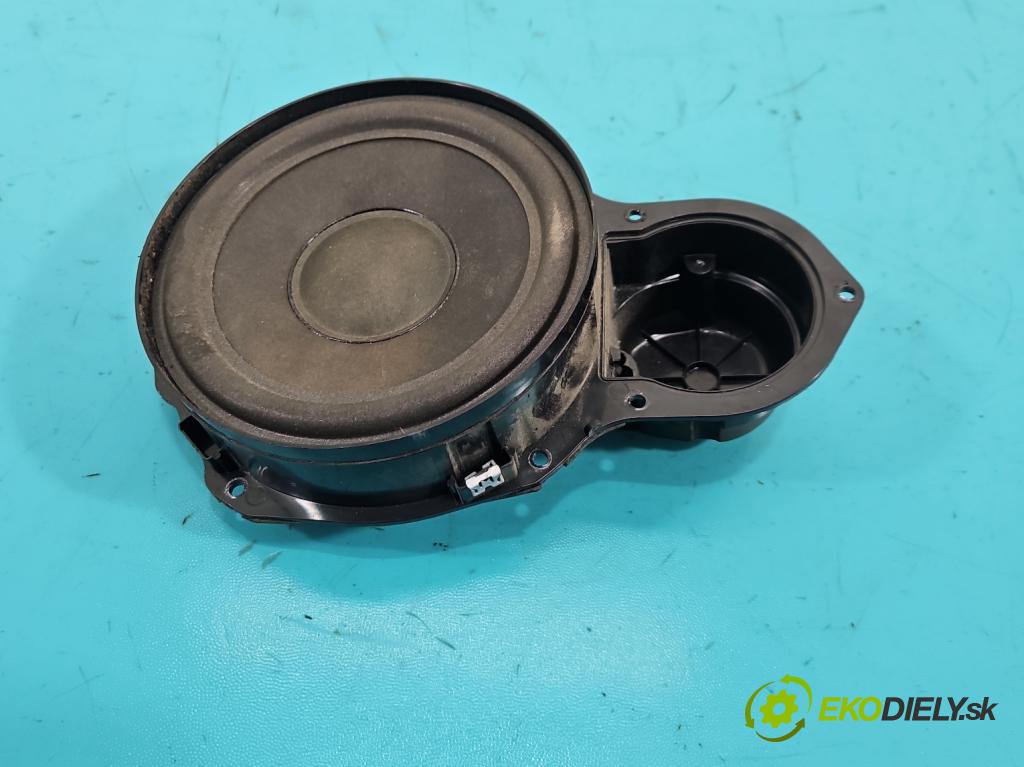 Vw Passat B6 2005-2010 1.9 TDI 105 hp manual 77 kW 1896 cm3 4- Mluvčí: 3C0035454