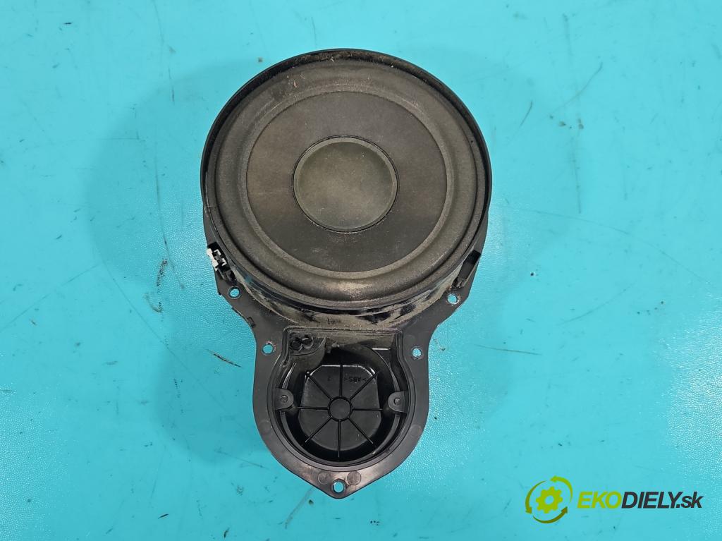 Vw Passat B6 2005-2010 1.9 TDI 105 hp manual 77 kW 1896 cm3 4- Mluvčí: 3C0035454
