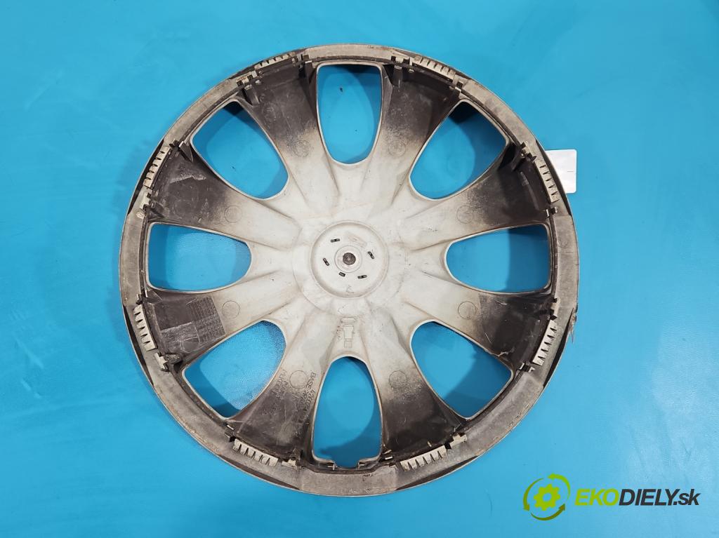 Toyota Auris I 2006-2013 1.4 VVT-I: 97KM manual 71 kW 1398 cm3 5- puklice komplet 42602-02210