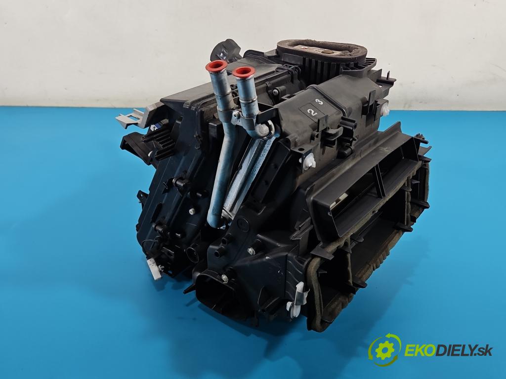 Toyota Auris I 2006-2013 1.4 VVT-I 97KM manual 71 kW 1398 cm3 5- radiátor MF443210-6501 (Radiátor topení)