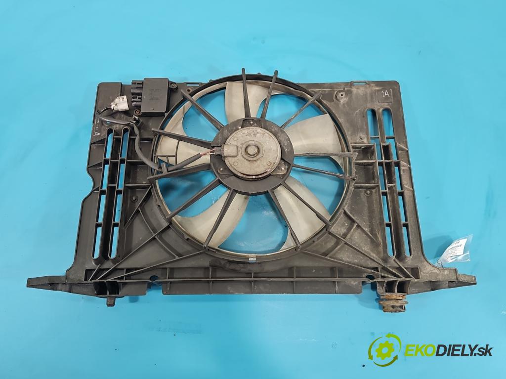 Toyota Auris I 2006-2013 1.4 VVT-I 97KM manual 71 kW 1398 cm3 5- ventilátor chladič 89257-12010