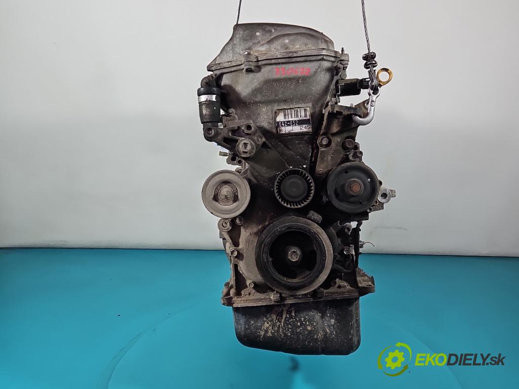 Toyota Auris I 2006-2013 1.4 VVT-I: 97KM manual 71 kW 1398 cm3 5- motor benzín: 4ZZ