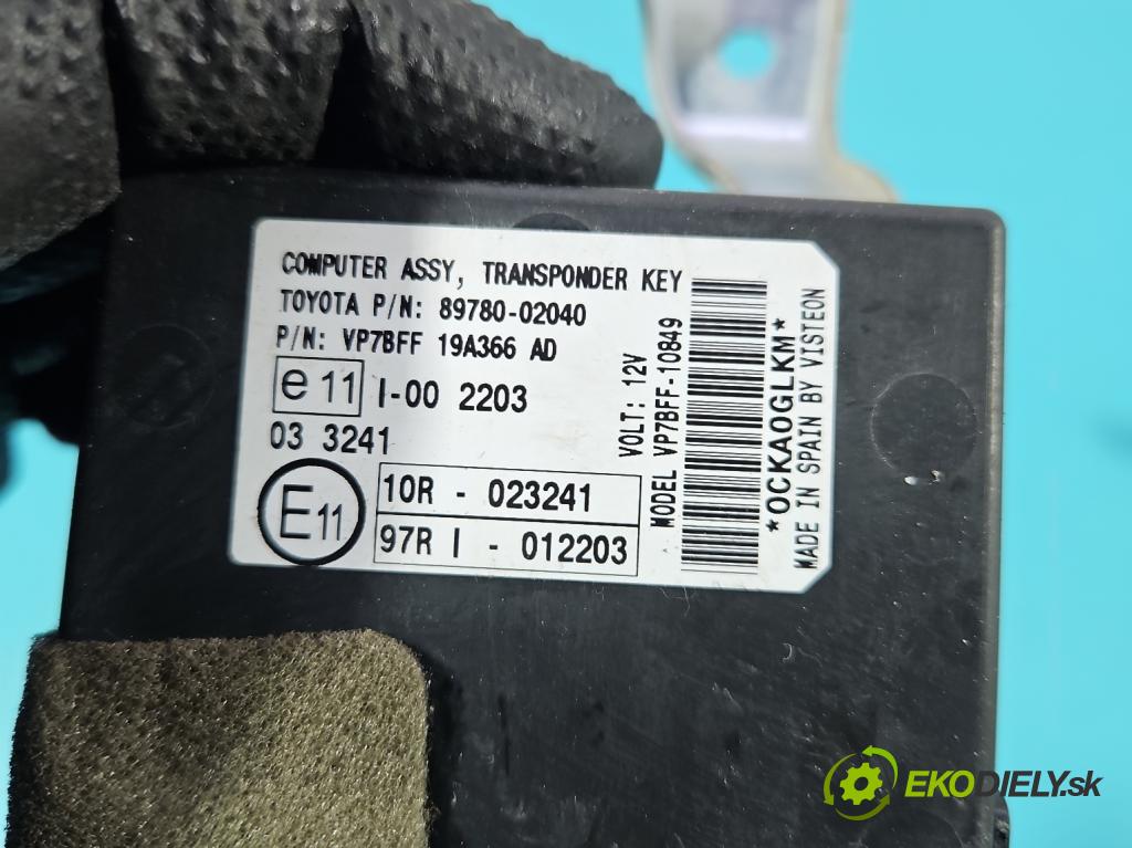 Toyota Auris I 2006-2013 1.4 VVT-I: 97KM manual 71 kW 1398 cm3 5- riadiaca jednotka motora 0261201209