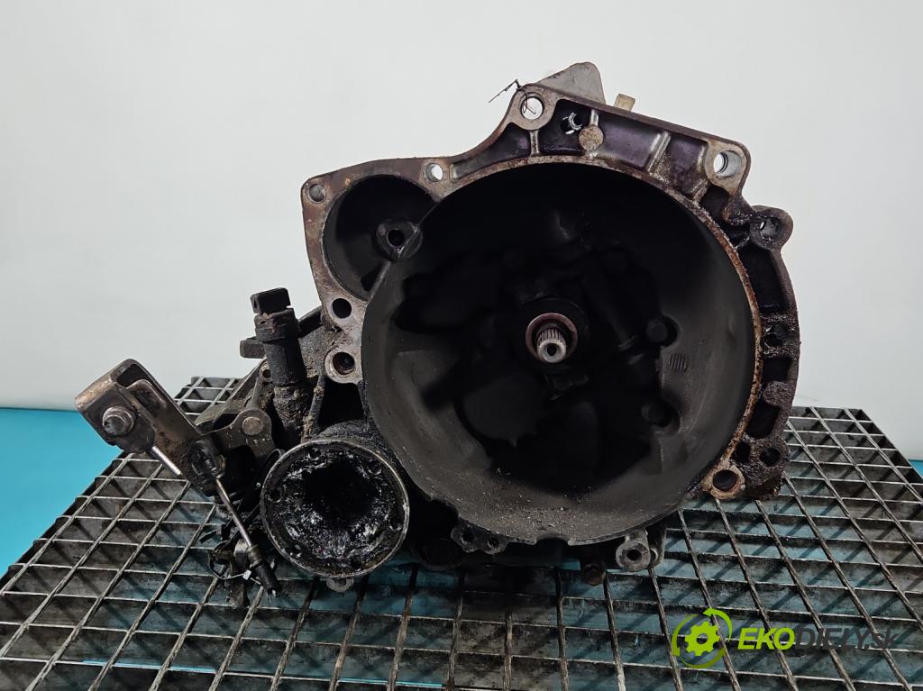 Vw Polo III 6N 1994-2001 1.4 mpi 60 HP manual 44 kW 1390 cm3 3- prevodovka stupeň,rýchlosť manual ETD