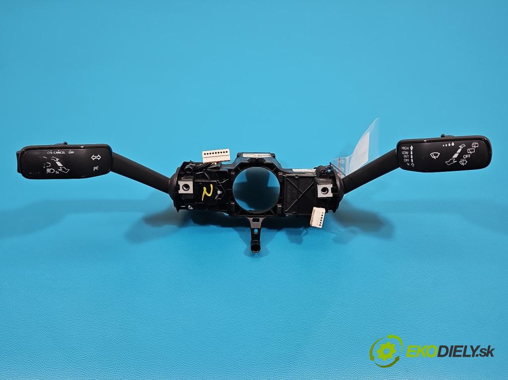 Skoda Octavia III 2013- 1.6 TDI 110 HP manual 81 kW 1598 cm3 5- prepínač komplex: 5Q0953502P (Prepínacie páčky pod volantom)