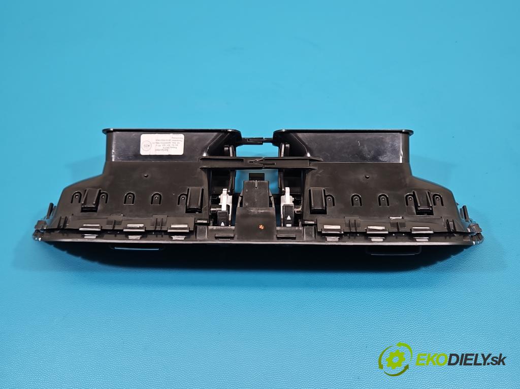 Skoda Octavia III 2013- 1.6 TDI 110 hp manual 81 kW 1598 cm3 5- Mřížka: topení medián: 5E0820951A (Mřížka topení)