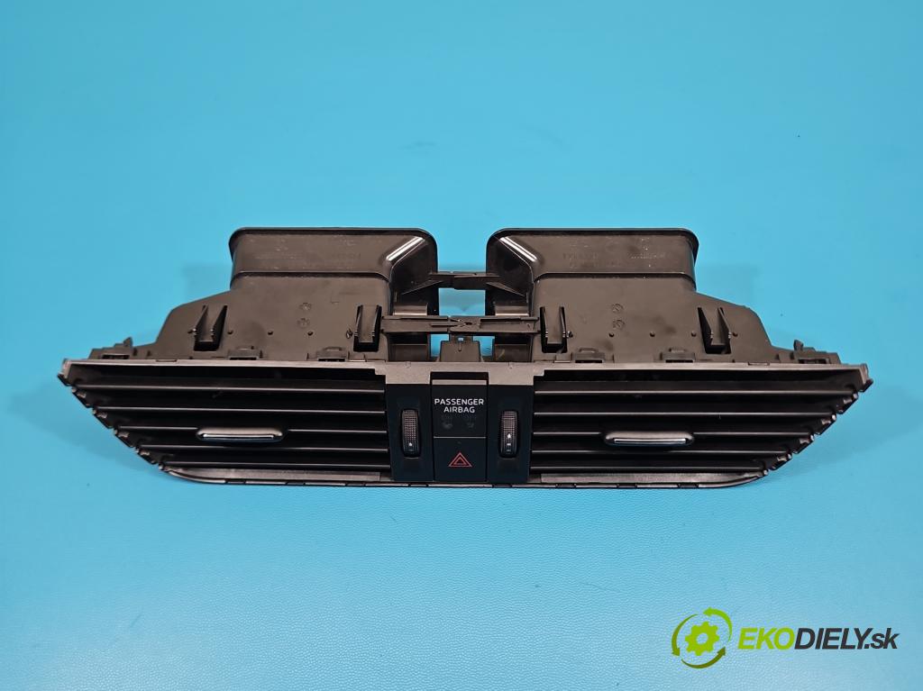 Skoda Octavia III 2013- 1.6 TDI 110 hp manual 81 kW 1598 cm3 5- Mřížka: topení medián: 5E0820951A (Mřížka topení)