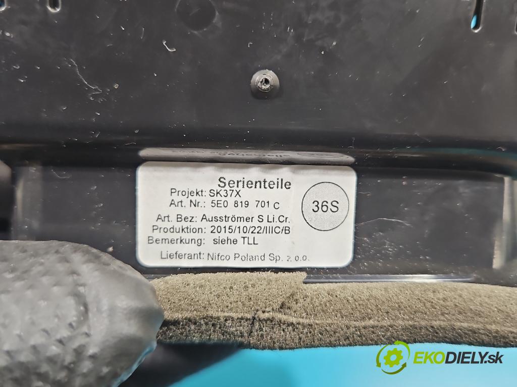 Skoda Octavia III 2013- 1.6 TDI 110 hp manual 81 kW 1598 cm3 5- Mřížka: topení 5E0819701C