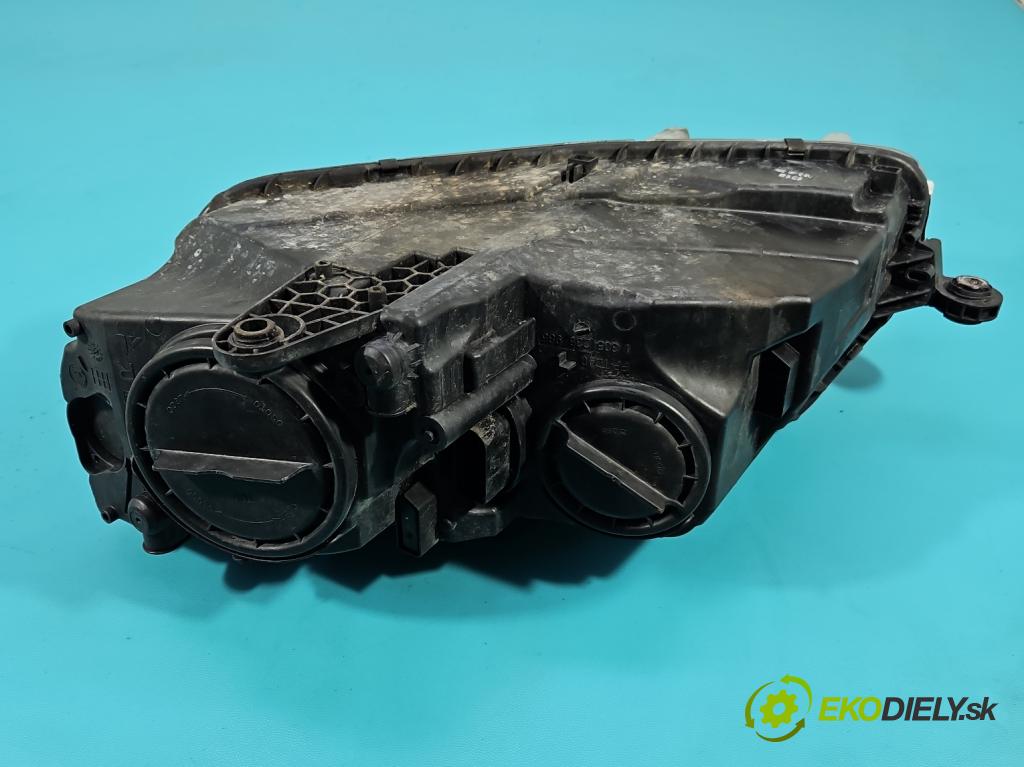 Skoda Octavia III 2013- 1.6 TDI 110 HP manual 81 kW 1598 cm3 5- Reflektor: pravý 5E1941018 (Svetlo predné pravé)