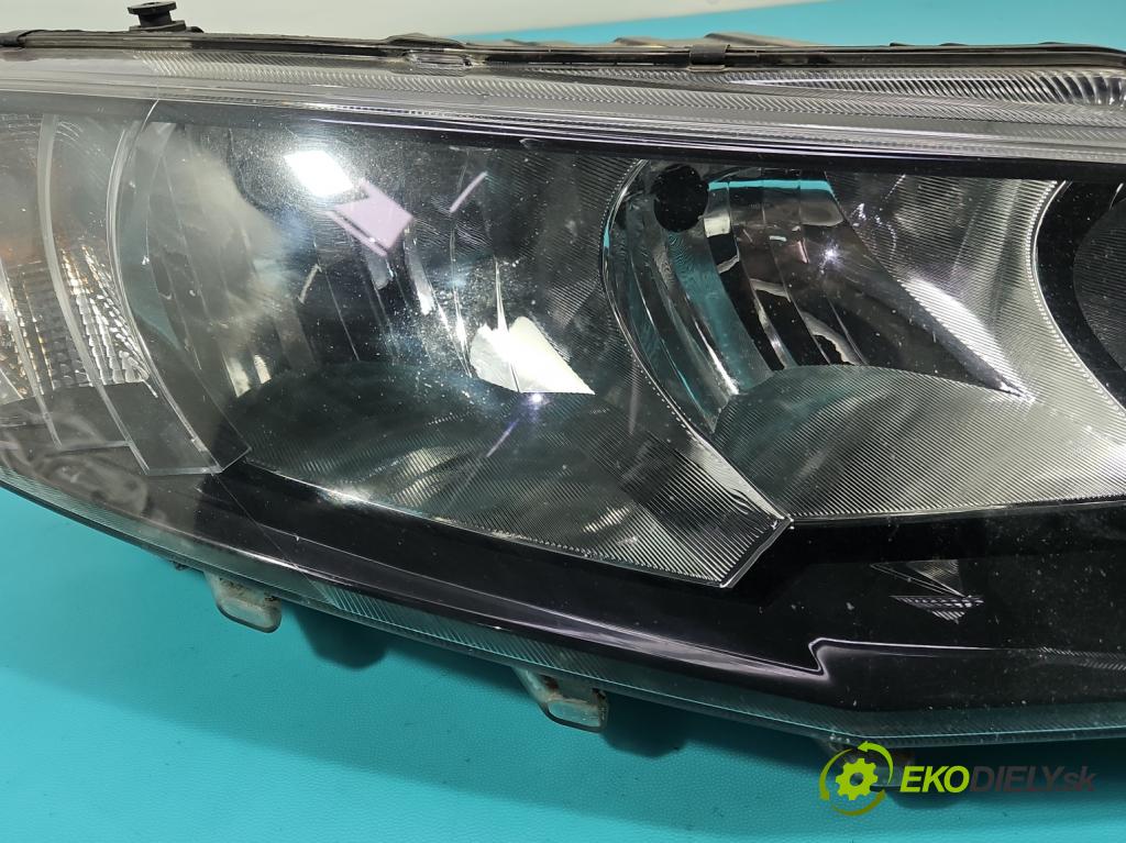 Skoda Octavia III 2013- 1.6 TDI 110 HP manual 81 kW 1598 cm3 5- Reflektor: pravý 5E1941018 (Svetlo predné pravé)