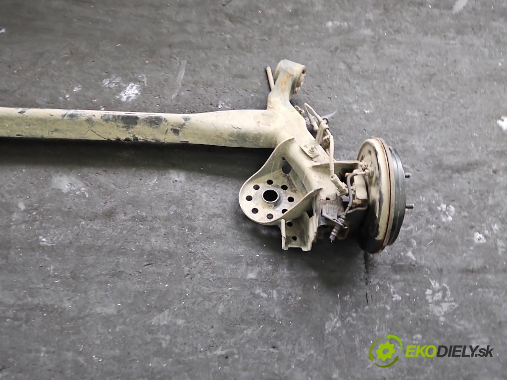 Kia Rio IV 2016-2023 1.2 16V 84KM manual 61.8 kW 1197 cm3 5- zadní výztuha  (Zadní výztuha)