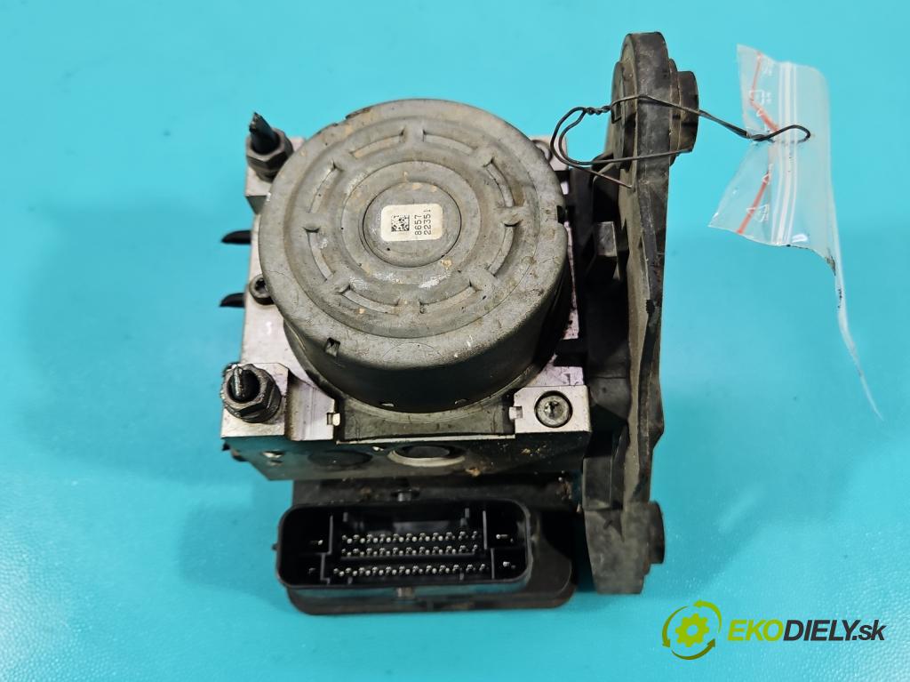 Skoda Octavia III 2013- 1.6 TDI 110 HP manual 81 kW 1598 cm3 5- čerpadlo abs 3Q0614517T (Pumpa ABS)