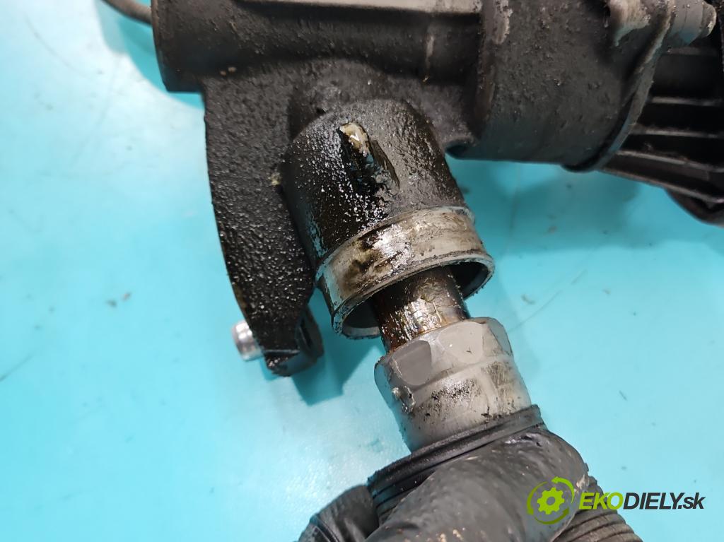 Skoda Octavia III 2013- 1.6 TDI 110 HP manual 81 kW 1598 cm3 5- Ozubené kolo: volant 5Q0909144S