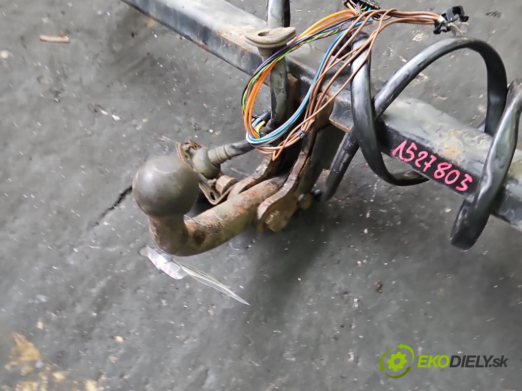 Skoda Octavia III 2013- 1.6 TDI 110 hp manual 81 kW 1598 cm3 5- oko tažné 0119238MF (Tažné zařízení)