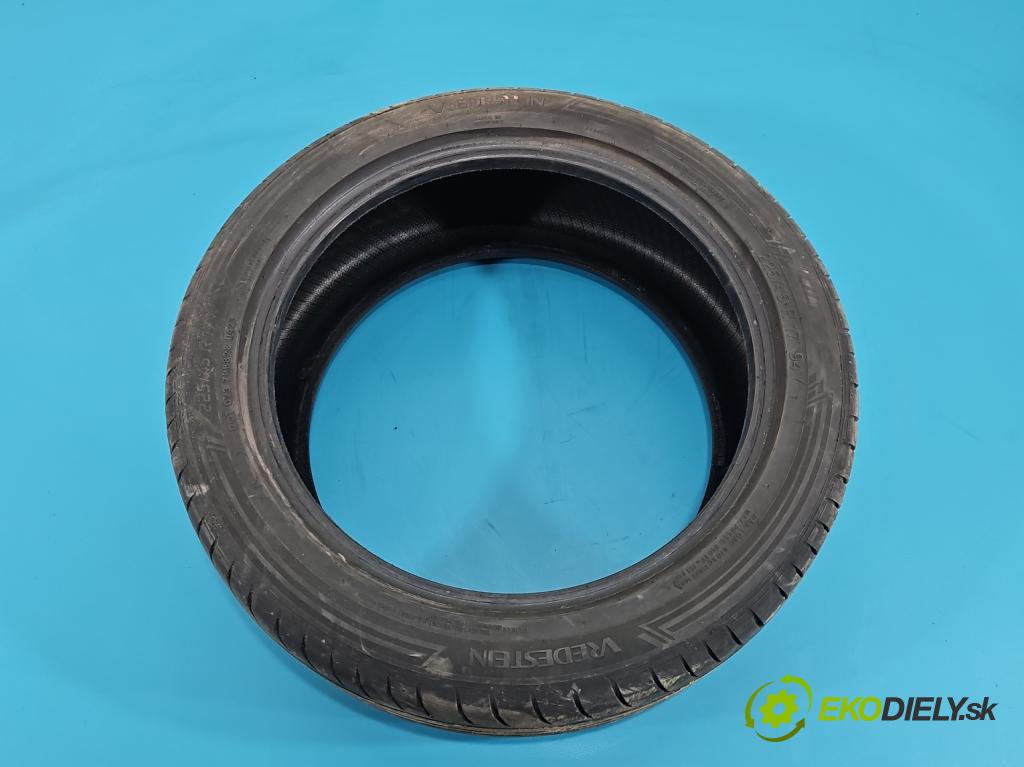 Skoda Octavia III 2013- 1.6 TDI 110 HP manual 81 kW 1598 cm3 5- pneumatika letné 1 kus.: 