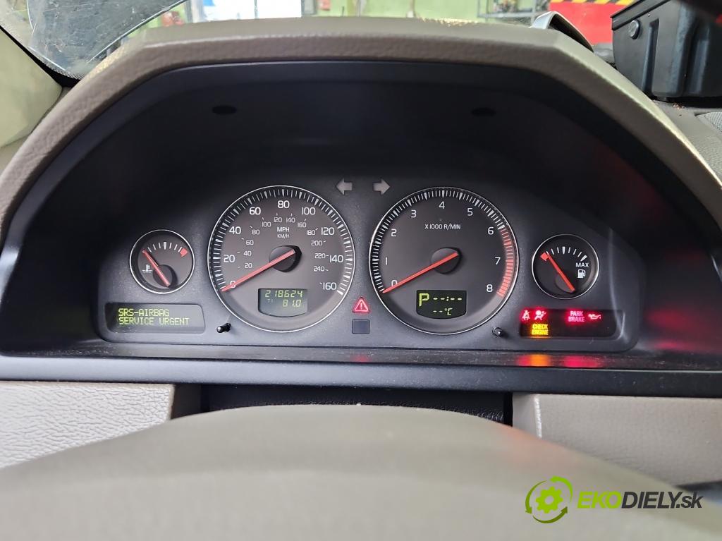 Volvo XC90 I 2002-2014 2.9 T6 272 HP automatic 200 kW 2922 cm3 5- prístrojovka/ budíky 8673267 (Prístrojová doska)