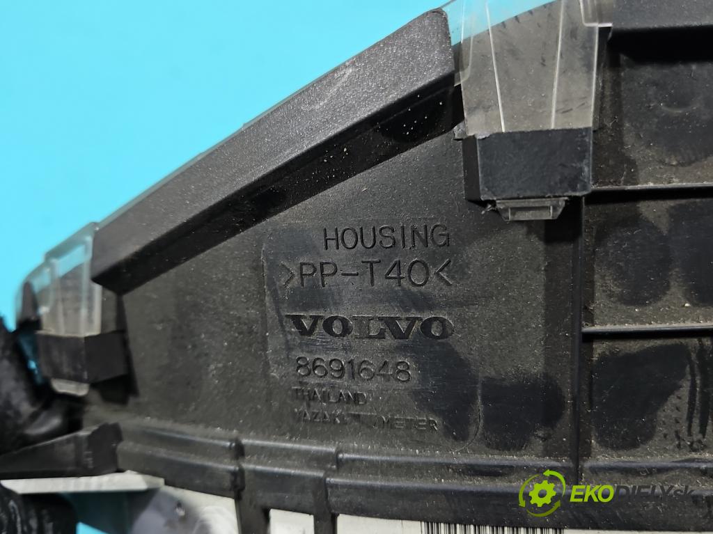 Volvo XC90 I 2002-2014 2.9 T6 272 HP automatic 200 kW 2922 cm3 5- prístrojovka/ budíky 8673267 (Prístrojová doska)