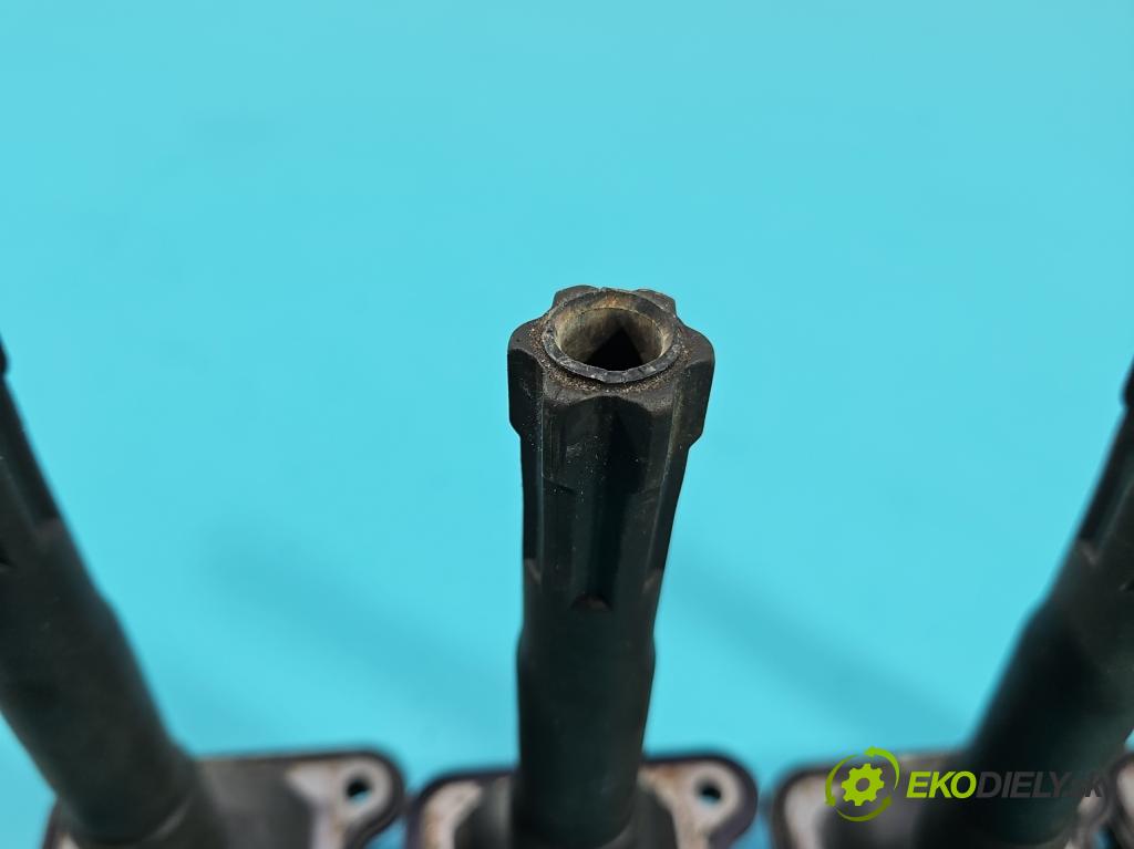 Audi A8 D2 1994-2002 4.2 V8 299KM automatic 220 kW 4172 cm3 4- cievka zapaľovacia 058905105 (Zapaľovacia cievka)