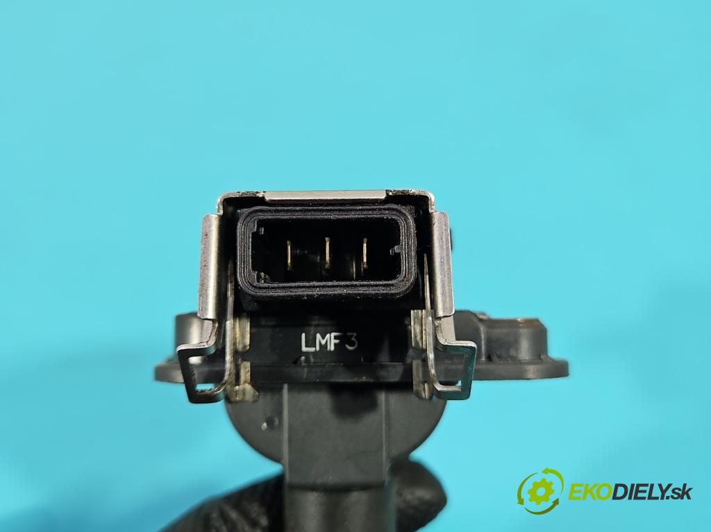 Audi A8 D2 1994-2002 4.2 V8 299KM automatic 220 kW 4172 cm3 4- cievka zapaľovacia 058905105 (Zapaľovacia cievka)