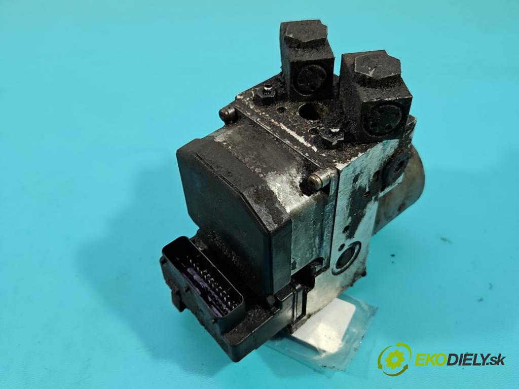 Audi A8 D2 1994-2002 4.2 V8 299KM automatic 220 kW 4172 cm3 4- čerpadlo abs 0273004134 (Pumpa ABS)