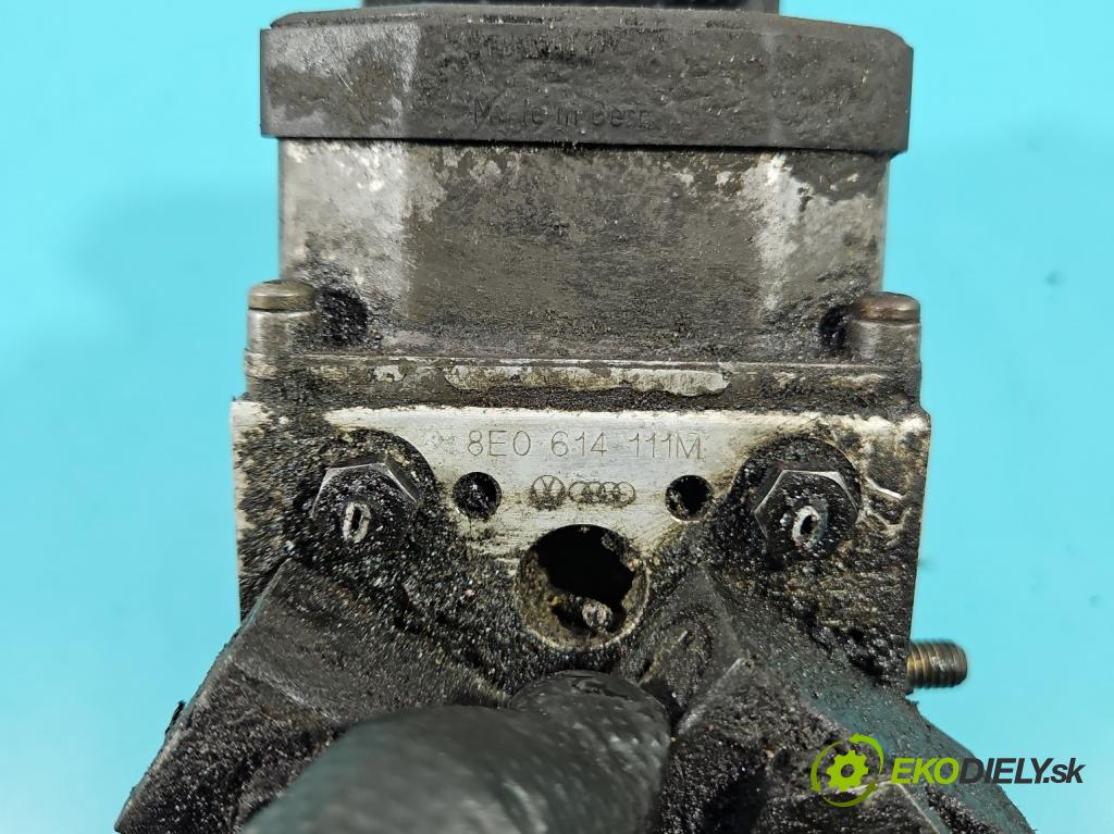 Audi A8 D2 1994-2002 4.2 V8 299KM automatic 220 kW 4172 cm3 4- čerpadlo abs 0273004134 (Pumpa ABS)