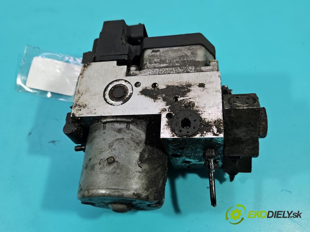 Audi A8 D2 1994-2002 4.2 V8 299KM automatic 220 kW 4172 cm3 4- čerpadlo abs 0273004134 (Pumpa ABS)